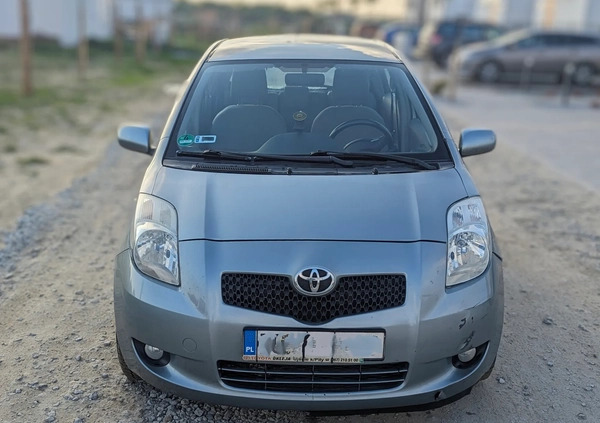 Toyota Yaris cena 11900 przebieg: 180387, rok produkcji 2008 z Łochów małe 254